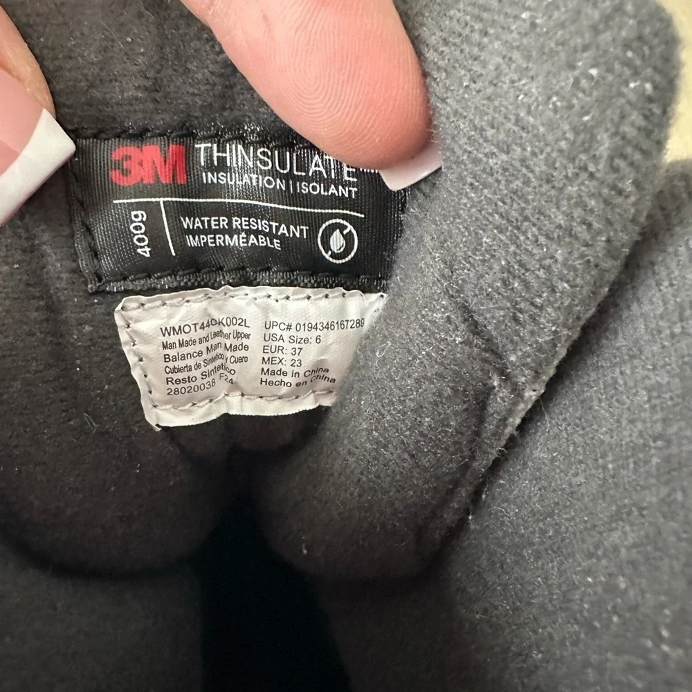 3M Thinsulate Light Gray and Dark Gray Winter Boots 6